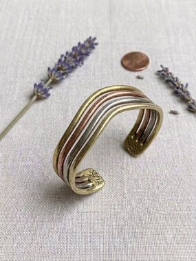 Vintage Artisan Tri-Tone Mixed Metal Wavy Cuff Bracelet